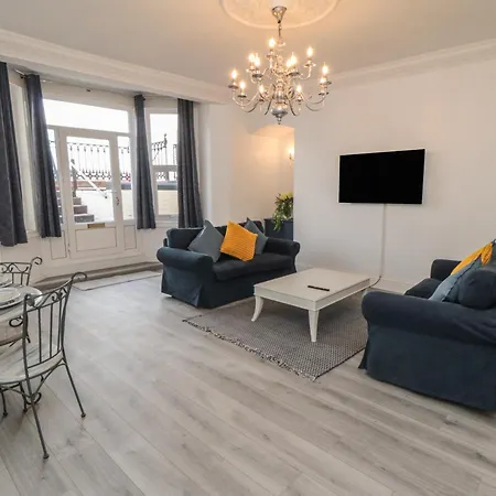 The Sea Escape * ソルトバーン・バイ・ザ・シー